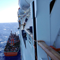 Suriyelileri �talya’ya g�t�rmek vaadiyle doland�rd� 