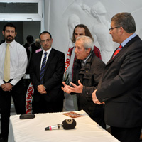 ”Alt� Mevsim Ge�ti Sergisi” Meclis Ba�kan� Siber taraf�ndan izlenime a��ld� 