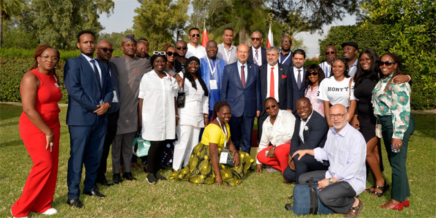 Tatar, sa�l�k turizmi delegelerine resepsiyon verdi