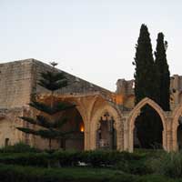 SLOVAK SANAT�ILAR BELLAPA�S’TE