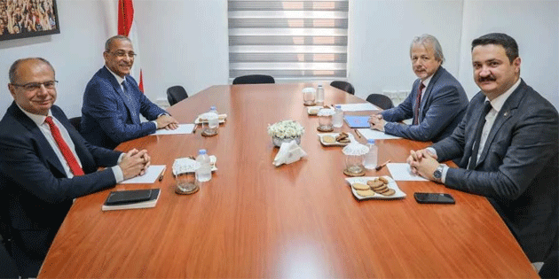 CTP ile CHP heyeti Kbrs zm srecini ve parti ilikilerini grt