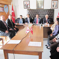 Memur–Sen T�rkiye Kamu–Sen �yesi 