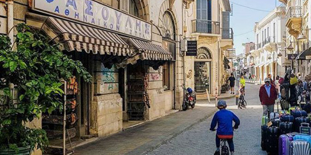 Kbrsl Rumlarn yzde 80’i yolsuzlukla mcadele konusunda Rum hkmetine gvenmiyor 