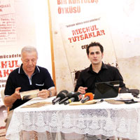 CEM KAR’DAN ‘ME�HUL TUTSAKLAR’ K�TABI