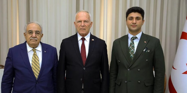 Tre, slam lkeleri Akademisyenler Vakf Bakan Altan’ kabul etti