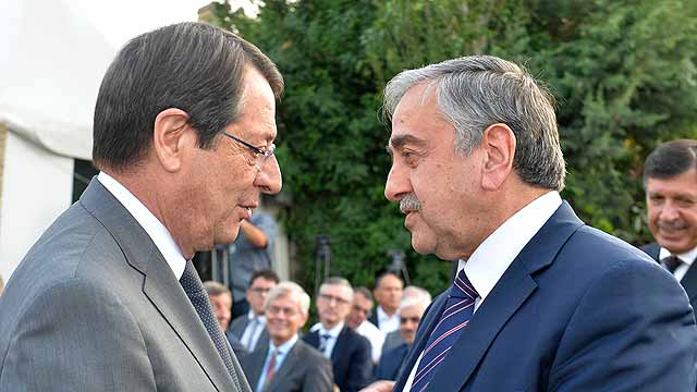 Rum taraf Aknc'nn yemek kararndan memnun