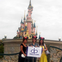 Deniz Plaza’dan 30 ki�iyi Disneyland’a g�nderiyor 