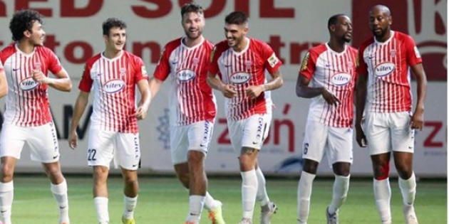 Nea Salamina futbol takmndaki vaka says 20 oldu 