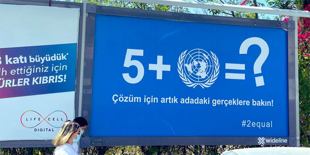 KKTC'deki reklam panolar�na �arp�c� afi�ler as�ld� 