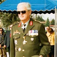 Yeni komutan g�revi devrald� 