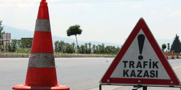 Trafikte bir haftada 2 ki�i �ld�, 23 ki�i yaraland�