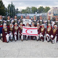 Hem maddi hem manevi destek