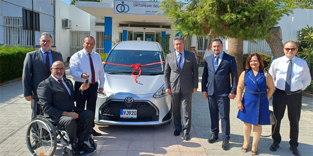Koopbank’tan Ortopedik zrller Dernei’ne engelli arac yardm