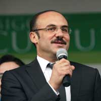 T�RK�YE’YE �VG� DOLU S�ZLER