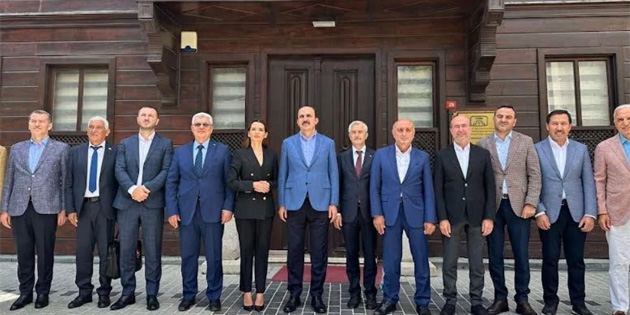 Mahmut �z��nar, TDBB Y�netim Kurulu Toplant�s�’na kat�ld�