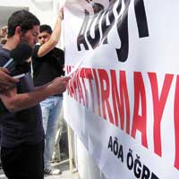 ‘AKADEM�’ KARARA BA�LANAMADI