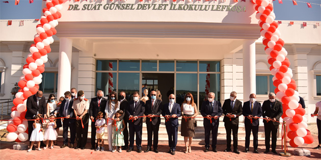 Lefkoa Dr. Suat Gnsel Devlet lkokulu’nun teslimi ve al treni gerekletirildi 