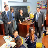 ‘�ocuklar�m�z gelece�imizdir’