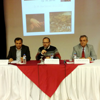 lahiyat Fakltesi'nden Mesnev ve Tp’ta Sanat Konulu panel 