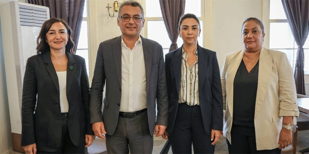 Erhrman: Yol arkadal davetimi kabul eden herkese yrekten teekkr ederim
