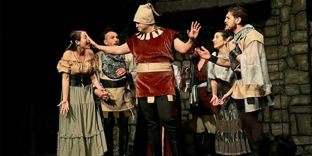 'Beni Macbeth Me' mzikali yeniden sahne alyor