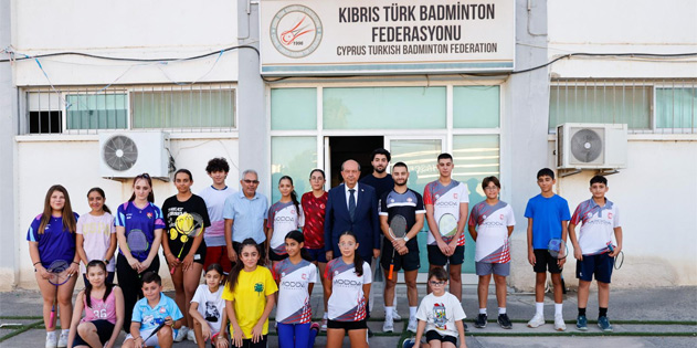 Tatar Badmington Federasyonu’nu ziyaret etti
