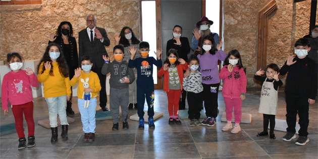 Girne Belediyesi Sosyal Ya�am Merkezi at�lye program� �er�evesinde masal at�lyesi d�zenlendi 