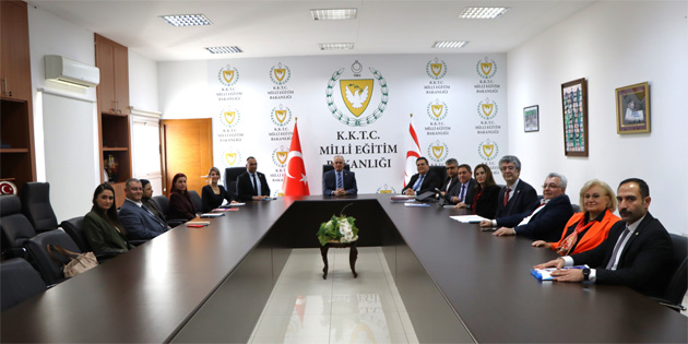 �avu�o�lu ba�kanl���nda y�ksek��retim toplant�s� ger�ekle�tirildi