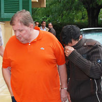 Sahte dolarla dikkat! 