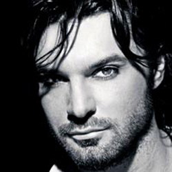 Ve Tarkan Emir'i yaratt� 