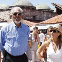 Morgan Freeman Osmanl� camisinde 