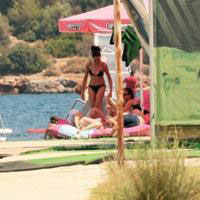 Ba� ba�a tatil yap�yorlar 