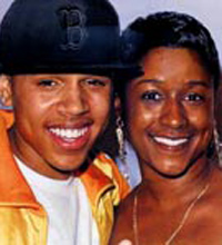 Her �eyin sebebi Chris'in d�rt y�ll�k menajeri Davis 