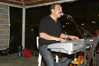 mit Besen’le Unutulmaz Akam