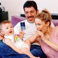 K�z�m�z i�in g�r���yoruz 