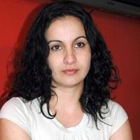 'Evlendi�ini televizyondan ��rendik'