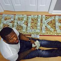 50 Cent servetini gsterdi! 
