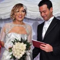 Demet hamile mi