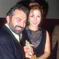 ‘Haluk, Zuhal’i d�vd�’