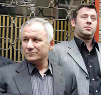 Metin �ent�rk: Bu bana yap�l�r m�? Ellerim titriyor  