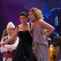 Gala gecesinde yak�n temas