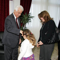 Erolu tebrik kabul etti 