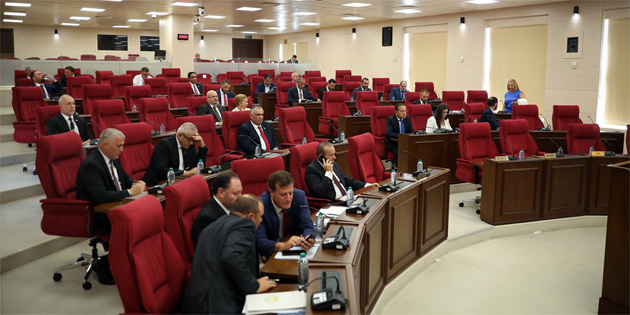 Mecliste g�ndem et fiyat� ve et ithalat� karar�