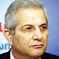 ‘AKEL r��vet�i adam kay�rmac�’ 