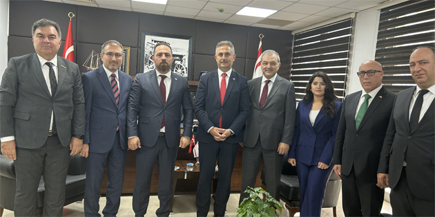 �avu�, TDMMB heyetini kabul etti