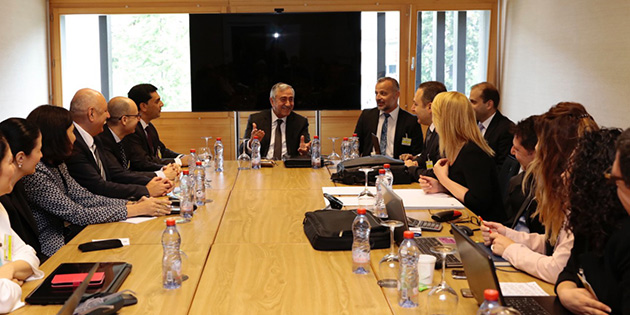 Taraflar �nerilerini sundu