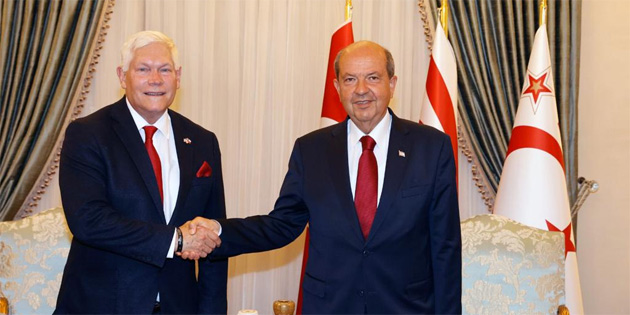 Tatar, ABD Cumhuriyeti Kongre yesi Pete Sessions ile Kbrs sorununun ele alnd bir grme gerekletirdi