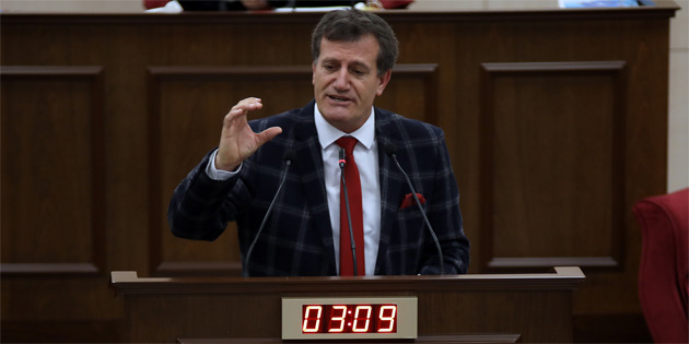 ASGAR� �CRETTE T�YATRO OYNANIYOR 