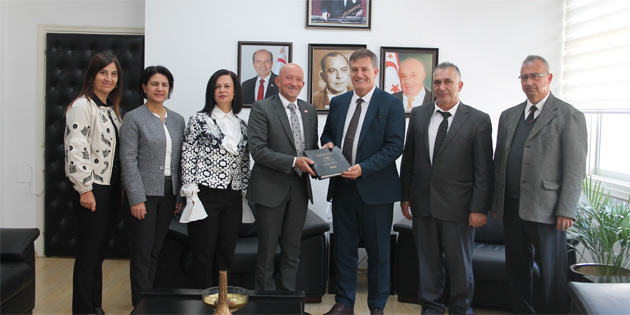 Arkl: “Posta Dairesi lke tantmna nemli katkda bulunuyor”