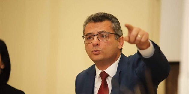 Erhrman: “lkelerimiz net, siyasi nezaketten kimse uzaklamamal” 